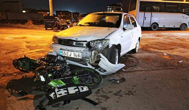 Bafra’da Otomobil İle Motosiklet Çarpıştı: 3 Yaralı