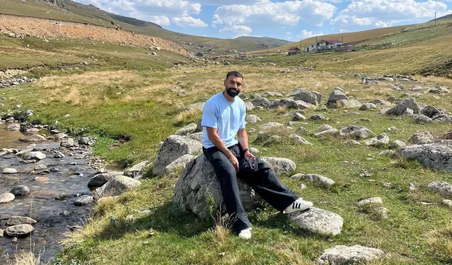 Salah’ın Trabzon’daki Taşı Turistlerin Gözdesi Oldu