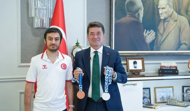Başkan Kaya’dan Buğra Selimzade’ye Tebrik