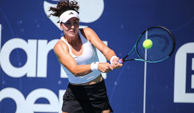 Çağla Büyükakçay Adana Open’da Üst Tura Çıktı