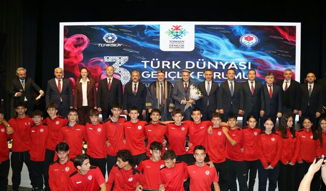 Türk Dünyası Gençlik Buluşması Trabzon’da Başladı