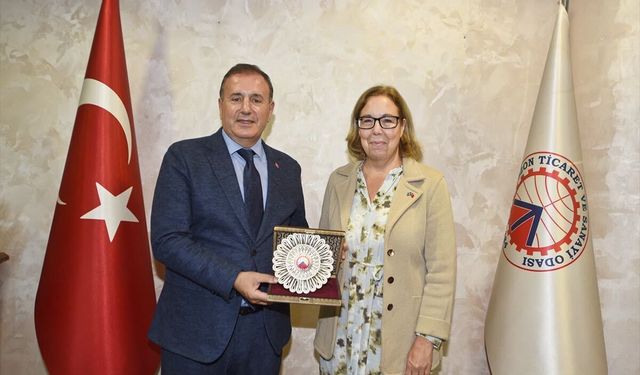 İsveçli Diplomat Trabzon'da Temaslarda Bulundu