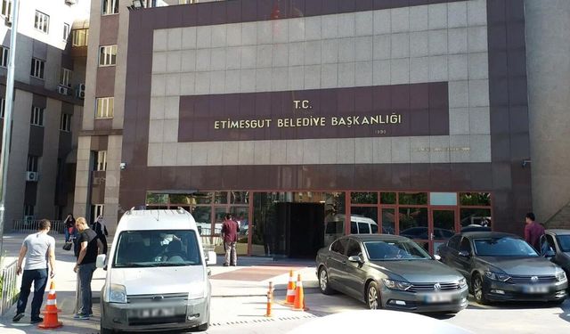 Etimesgut Belediyesi’ne Yeni Operasyon: 25 Gözaltı