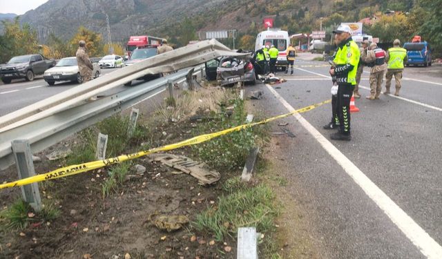 Gümüşhane-Trabzon Yolunda Kaza: 1 Ölü, 4 Yaralı