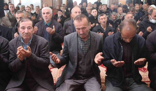 Ordu’da Fındık Üreticileri Güneş Duasına Çıktı