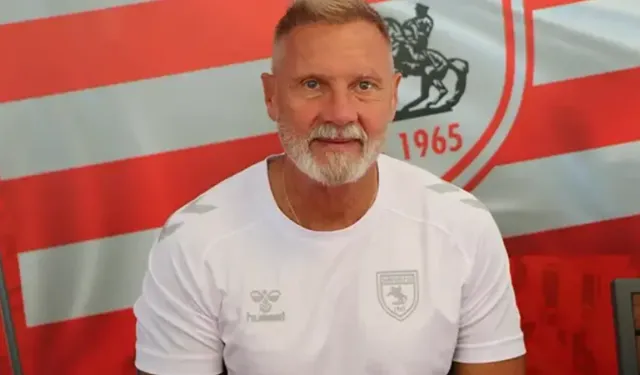 Thorsten Fink’ten Trabzonspor Maçı Öncesi Taraftara Çağrı