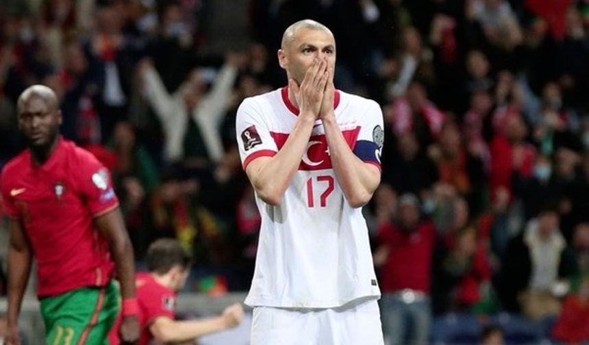 Beşiktaş'tan Lille'e transfer olduğunda 35 yaşında olan Burak Yılmaz, Fransa'da yaşadığı tarihi şampiyonluğun ardından bir başka tarihi hamleye daha hazırlanıyor. Fransa basını, Kral'ın transferiyle ilgili sürpriz gelişmeyi duyurdu.