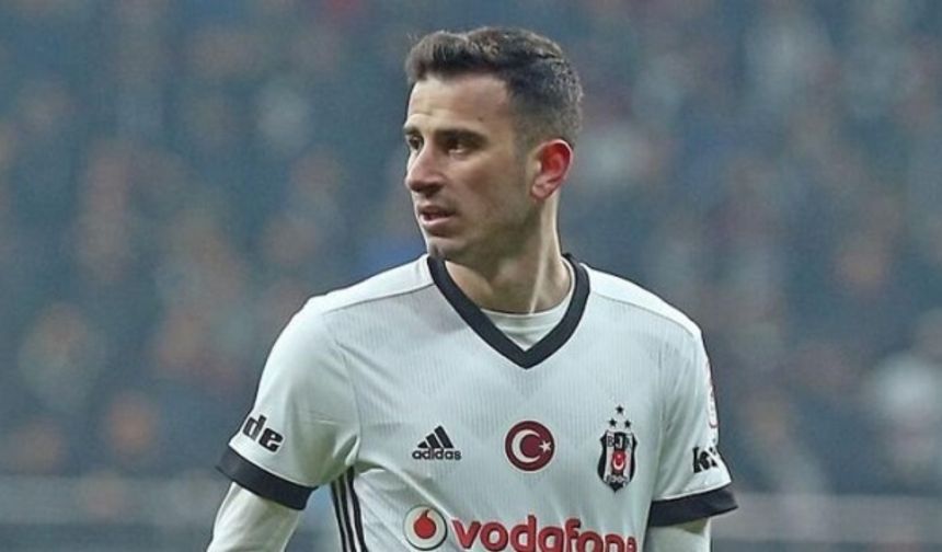 Bordo-mavililer, Beşiktaş&#039;ın yeni sözleşme imzalamayacağı Oğuzhan Özyakup ile anlaştı.