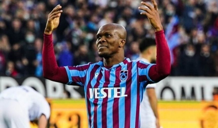 Yıldız oyuncunun menajeri Trabzonspor&#039;a güzel haberi verdi.