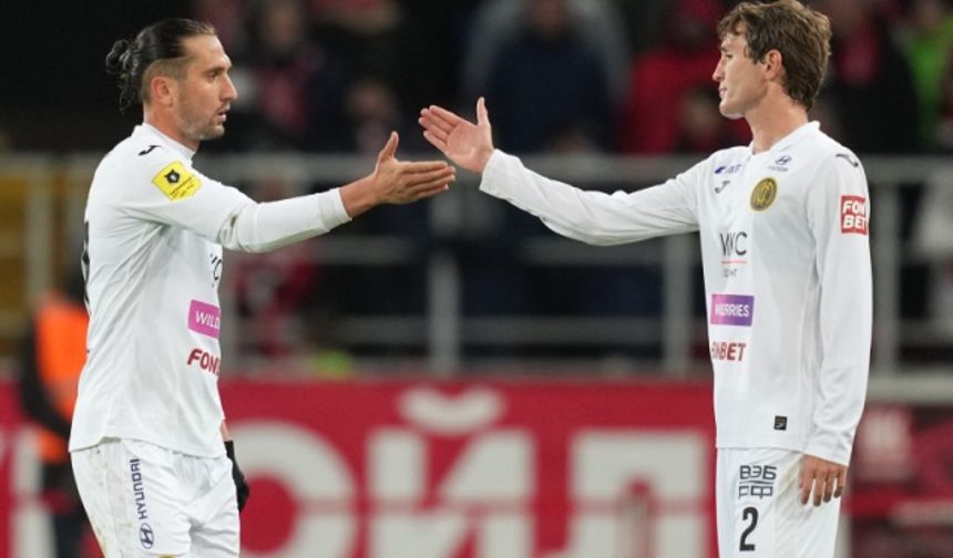 Rusya Premier Lig'e hızlı bir giriş yapan Yusuf Yazıcı, 4 maçta 6 gole imza atarken Rusya Kupası'nda da 2 asiste imza atarak CSKA Moskova kariyerine müthiş bir başlangıç yaptı.
Rus basını da Yusuf Yazıcı'nın performansını manşetlere taşıdı. Yusuf Yazıcı'nın Rusya Premier Lig tarihine geçtiği ifade edildi. Yusuf Yazıcı, Rusya'da ilk 4 maçında da gol bulan ilk isim olurken daha önce bu rekor 2015'te Akhmat formasıyla ilk üç maçında gol atan Senegalli Ablai Mbenga'ya aitti.