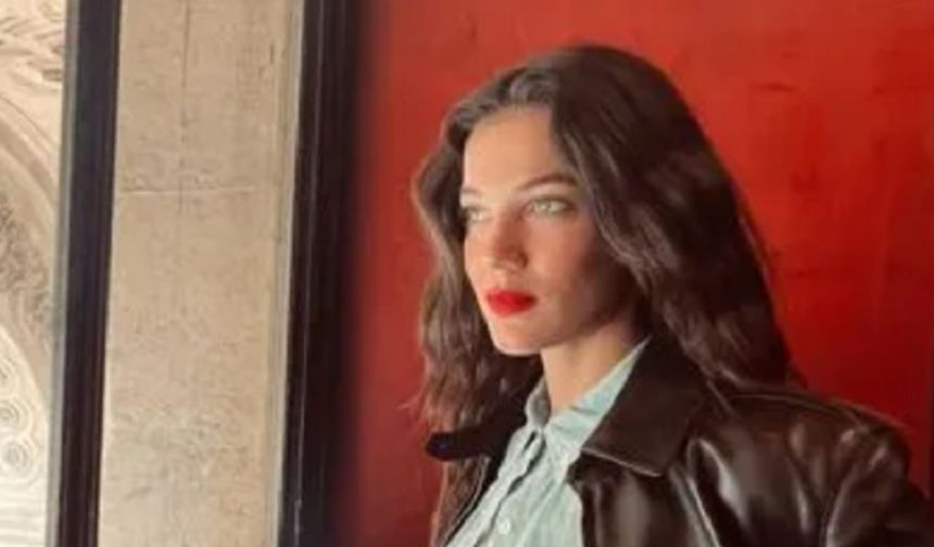 Pınar Deniz Paris Moda Haftası’na Şıklığıyla Damga Vurdu!