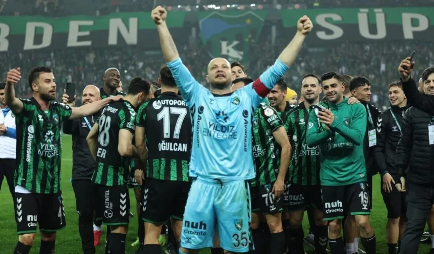Kocaelispor 16 Yıl Sonra Süper Lig’de!