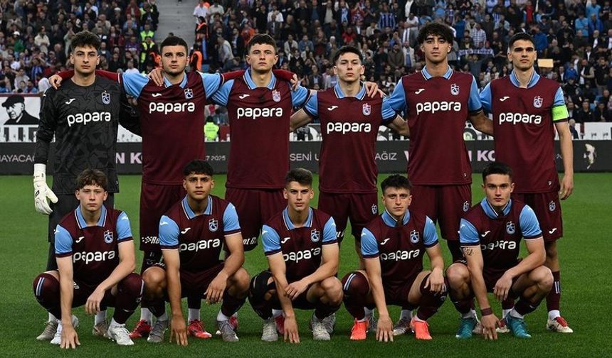 Şampiyon Gençler! Trabzonspor U19 Takımı Türkiye'nin Gururu Oldu