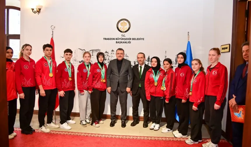 Başkan Genç’ten Dünya Kung Fu Şampiyonlarına Tebrik