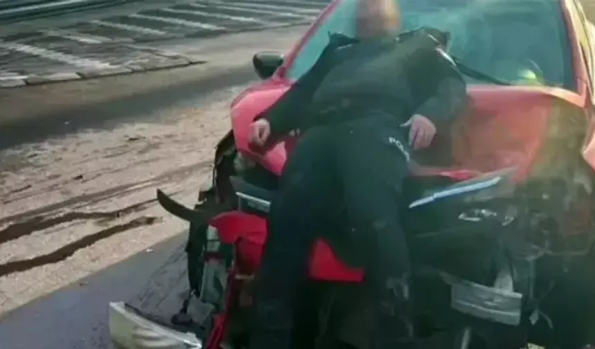 Aydın’da Polis Memuruna Çarpıp Fotoğrafını Paylaştı