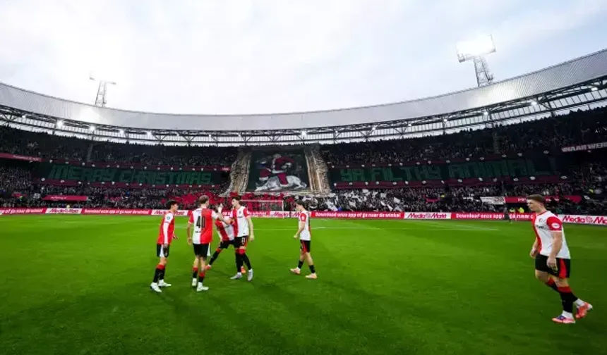 Feyenoord Şampiyonluk Yolunda Evinde Puan Kaybetti