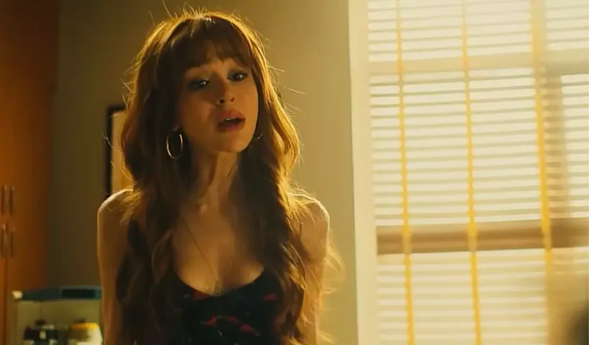 Jasmine Dizisi TV+’tan Kaldırıldı, İnceleme Sürüyor