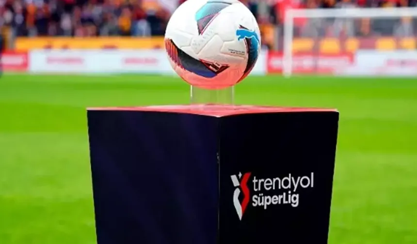 Süper Lig'de İstifa! Ünlü Teknik Adam Veda Etti