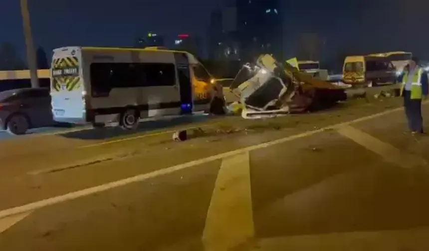 TEM Otoyolu’nda Zincirleme Kaza Trafiği Kilitledi