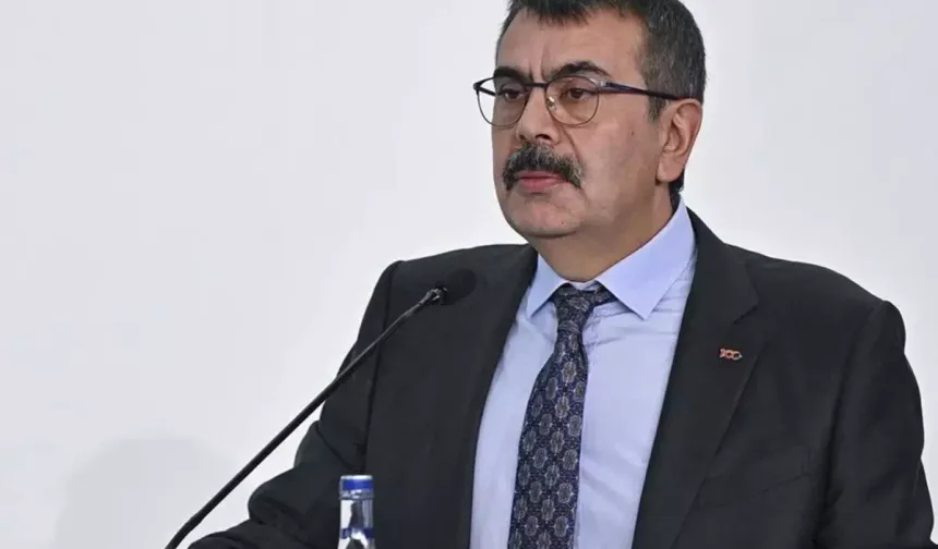 Bakan Tekin’den 168 İmzalı Bildiriye Dava