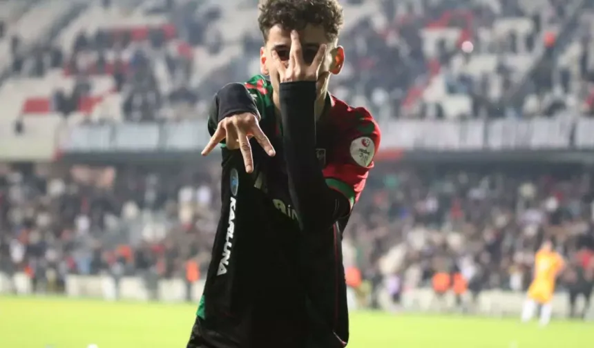 Adem Yeşilyurt Fenerbahçe'ye Transfer Oldu