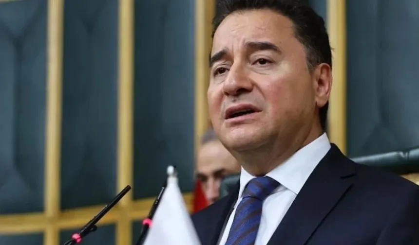 Babacan: Türkiye’de Mutfakta Yangın Var