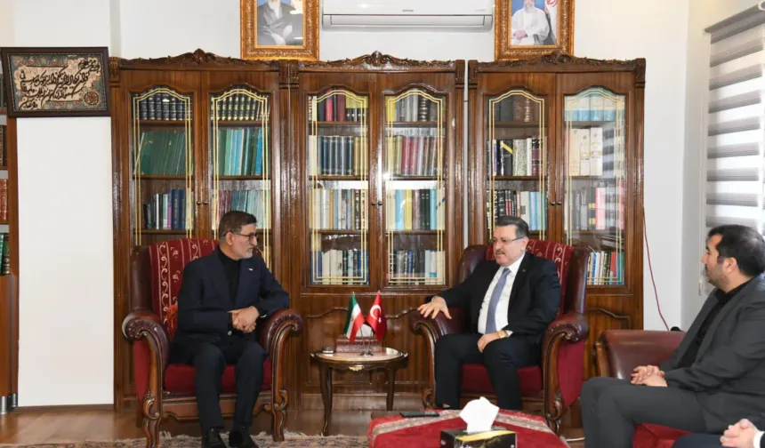 Başkan Ahmet Metin Genç’ten İran Başkonsolosluğu’na Taziye