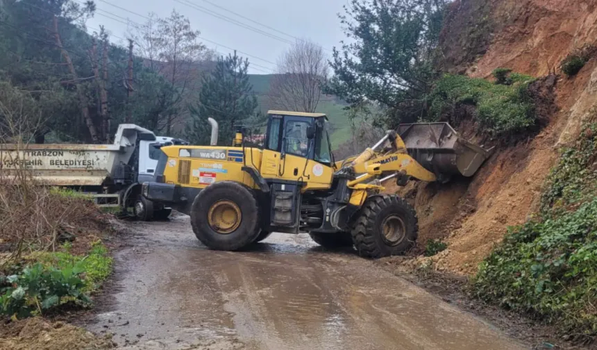 Trabzon’da 18 İlçede Yol Çalışmaları Sürüyor