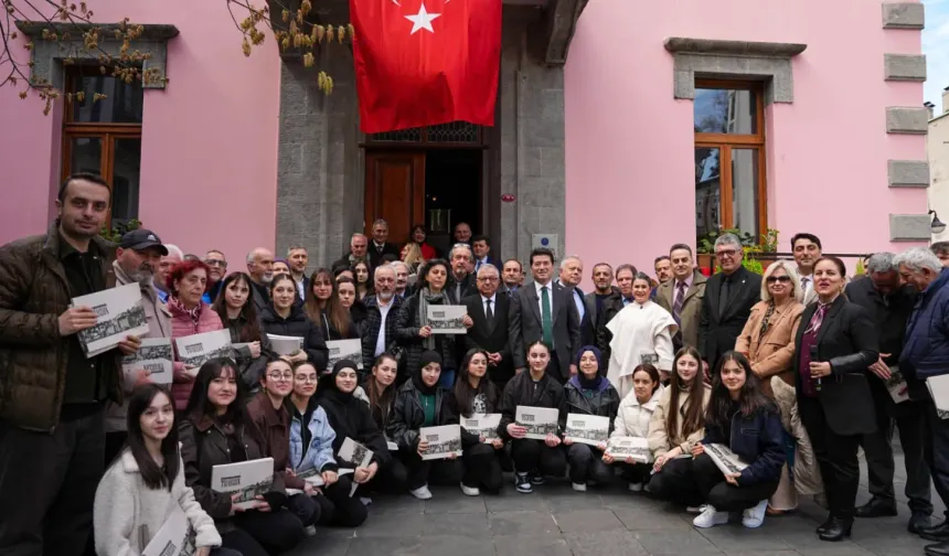 Trabzon’un Kültürüne 200 Nadir Fotoğraflı Yeni Eser