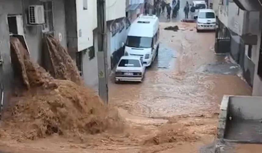 Şanlıurfa’da Sağanak Su Baskınlarına Yol Açtı