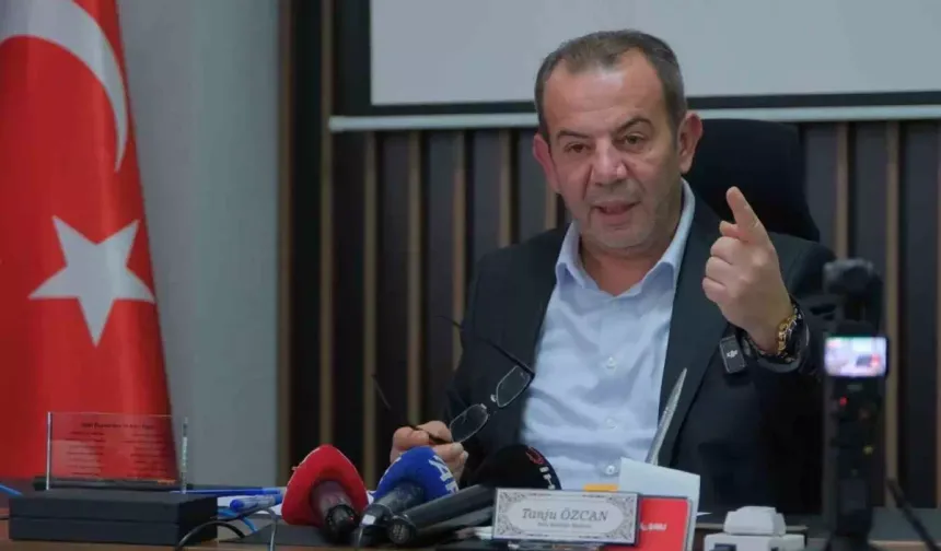 Tanju Özcan Görevden Uzaklaştırıldı