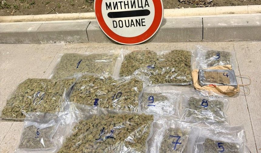 Sınırda Kaçak Madde Sevkiyatı Engellendi