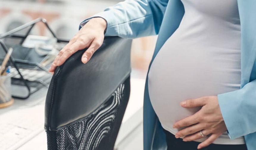 Doğum İzni Uzadı Sosyal Medyaya Yaş Sınırı