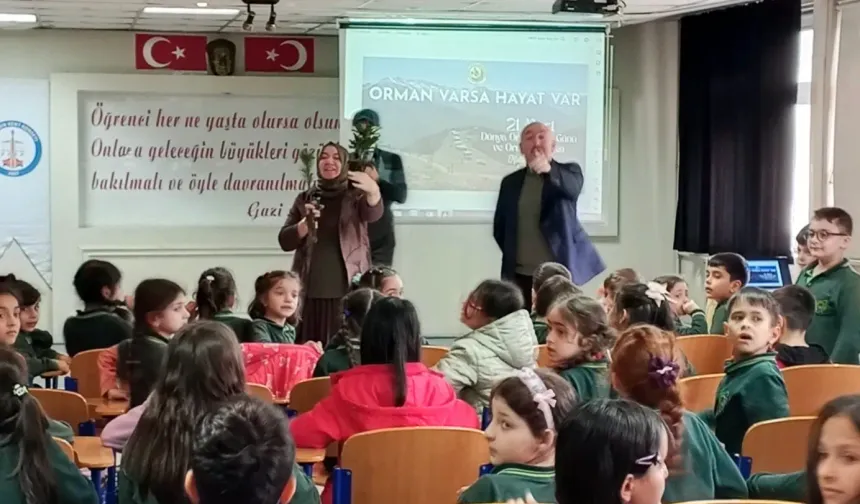 Trabzonda Çocuklar Fidanlarla Doğayla Buluştu
