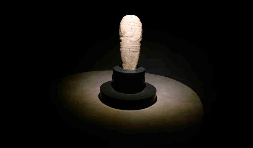 Erzurum’da 2500 Yıllık Taş Baba Heykeli İlgi Görüyor