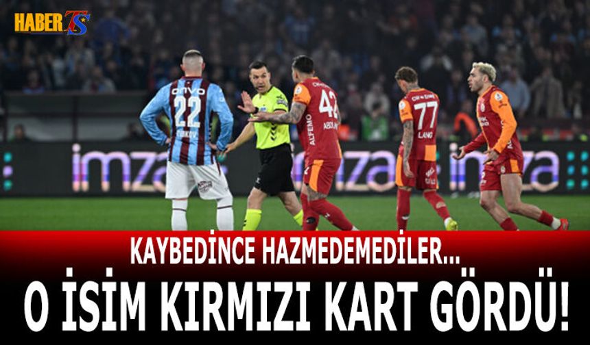 Maç Sonunda Gerginlik! Galatasaraylı İsim Kırmızı Kart Gördü