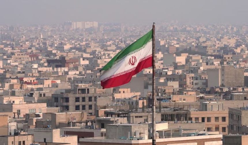 İran’da Köprüye Saldırı: 8 Ölü 95 Yaralı