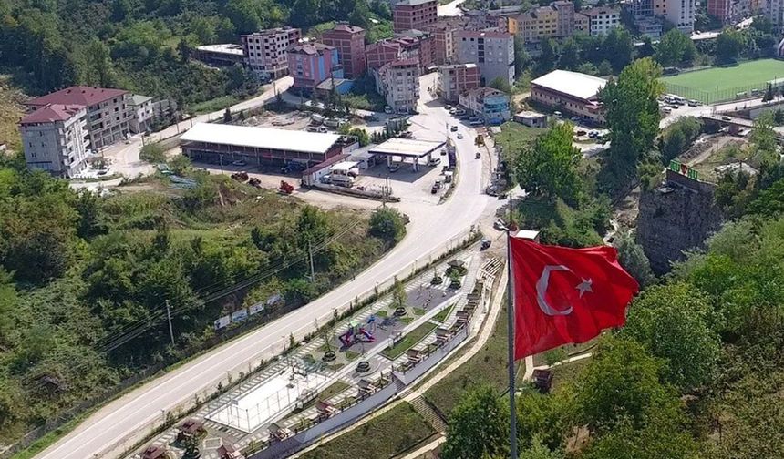 Ordu Kumru’da 10 Çocuk Yapan Aileye Araç Desteği