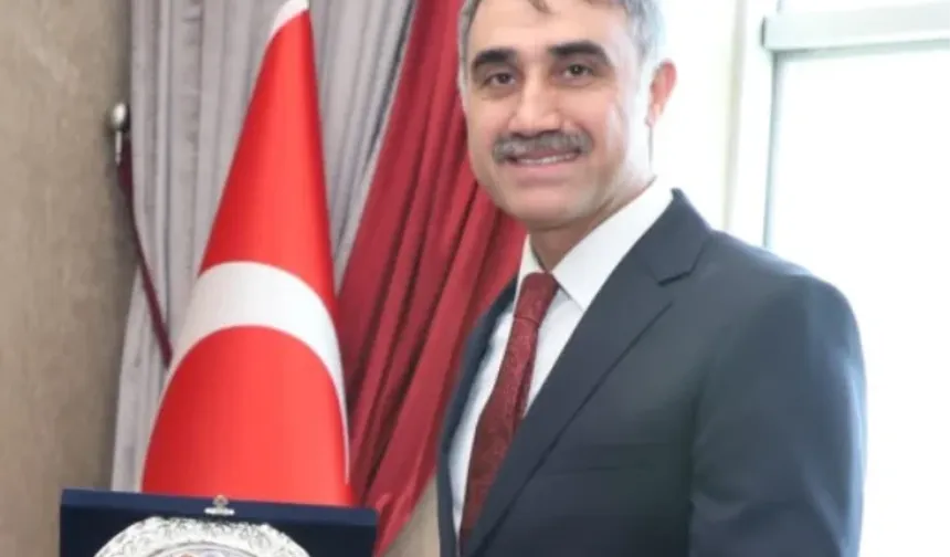 Serdar Mutta YSK Başkanlığına Seçildi