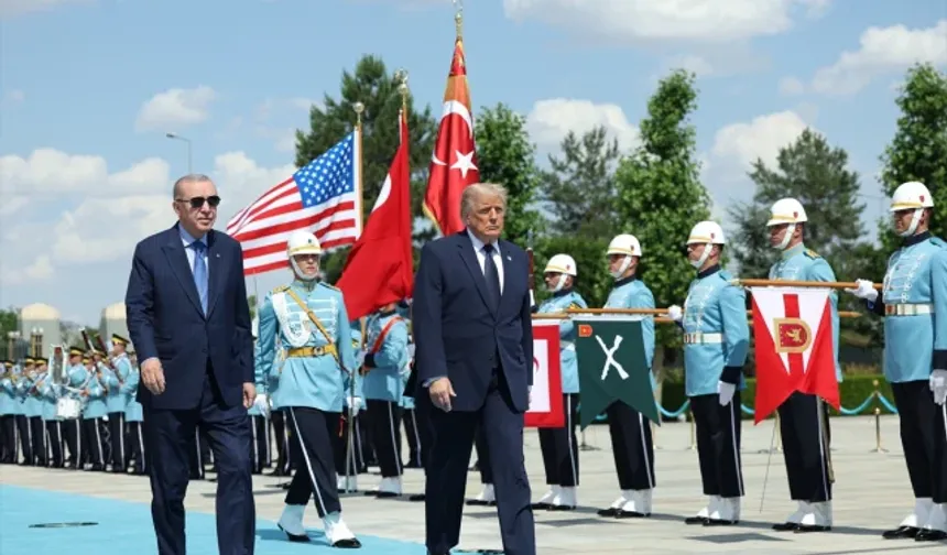 Trump’a Külliye’de A+ Tipi Tören