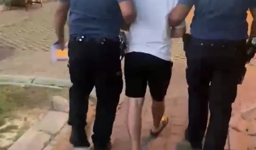 İzmir'de 27 Yıl Hapisle Aranan Kişi Yakalandı