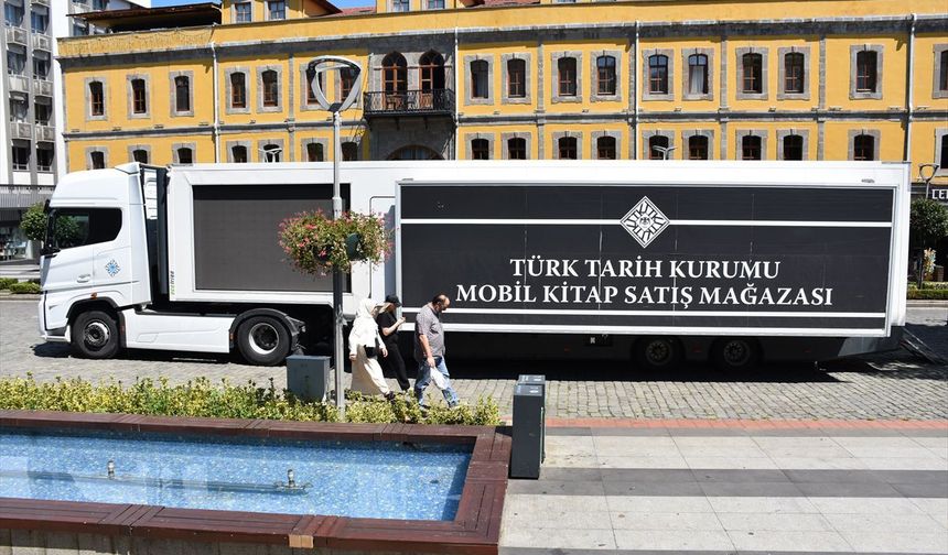 Türk Tarih Kurumunun Kitap Tırı Trabzon’da