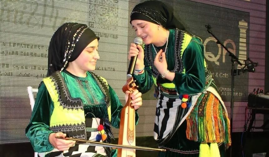 23 Yaşındaki Trabzonlu Dilara Kuvvet Kemençede Fark Yarattı