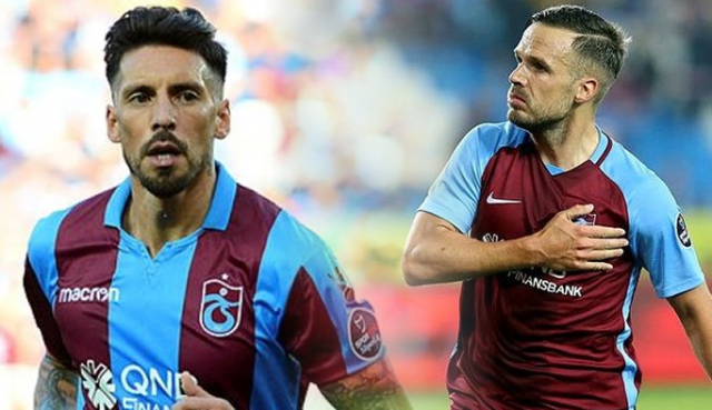 İki yıldızın milli arada imza atacağı belirtildi.