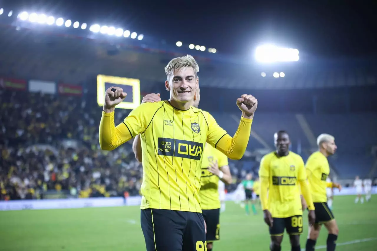 99pX7_1688117982_1644