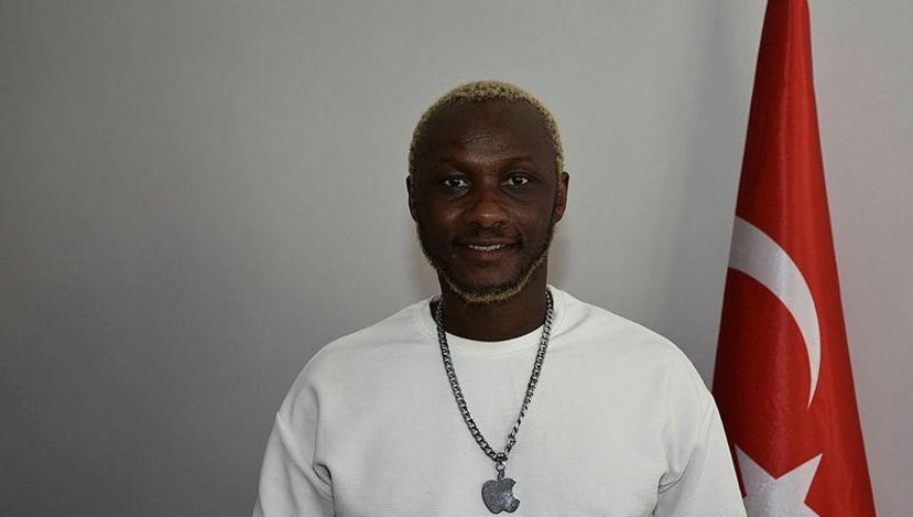 İbrahima Yattara Futbol Okulu Açıyor Trabzon Haber Trabzonspor