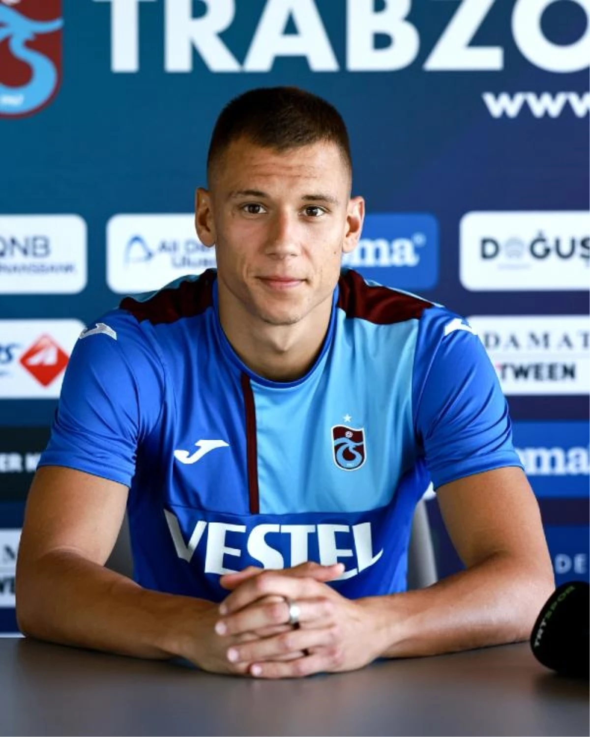 Filip Benkovic Trabzonspor U Bir Sans Olarak 16137244 Amp