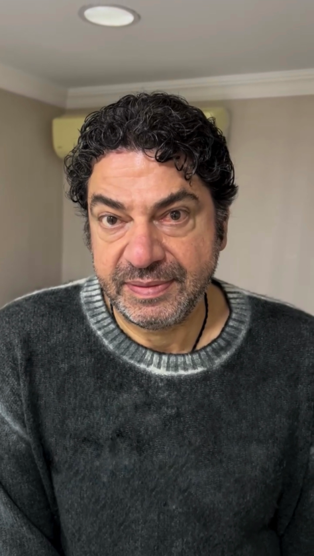 Estetikli Erkek Unluler Kervanina Hakan Tasiyan 18355968 2203 M