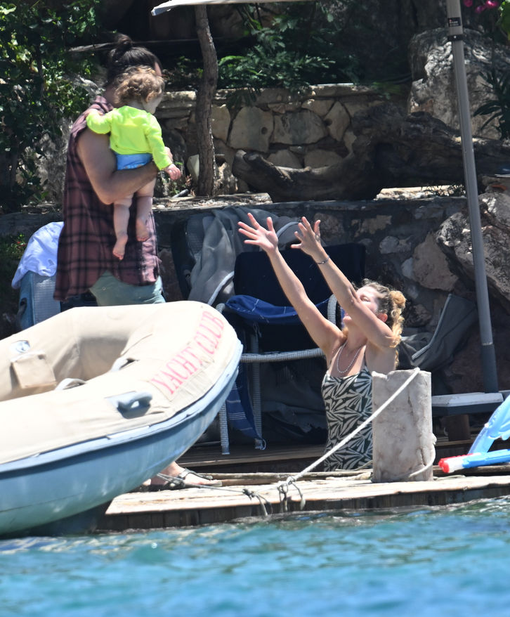 3810983 7E7F6Cdb61Edc0F2206Ea5Bb51D5E9E0