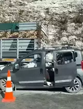 Adana Da Tir A Arkadan Carpan Hafif Ticari 18823359 7462 M.jpg